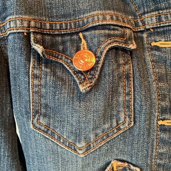 Levis Crop Denim Jacket - Picture 2 of 5